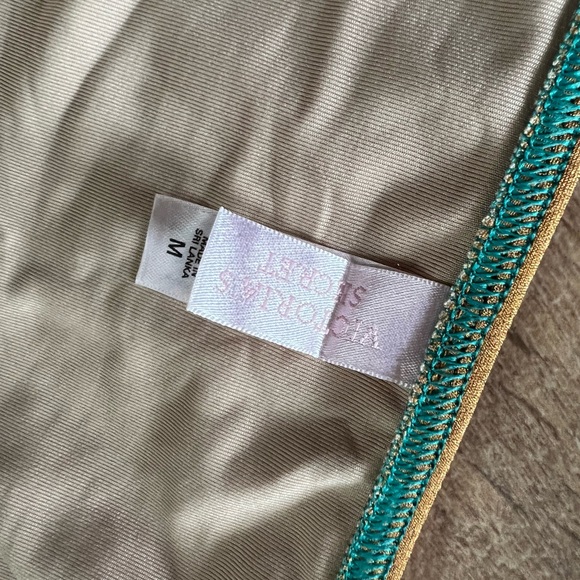 Victoria’s Secret, ombré bikini, medium - Picture 10 of 10